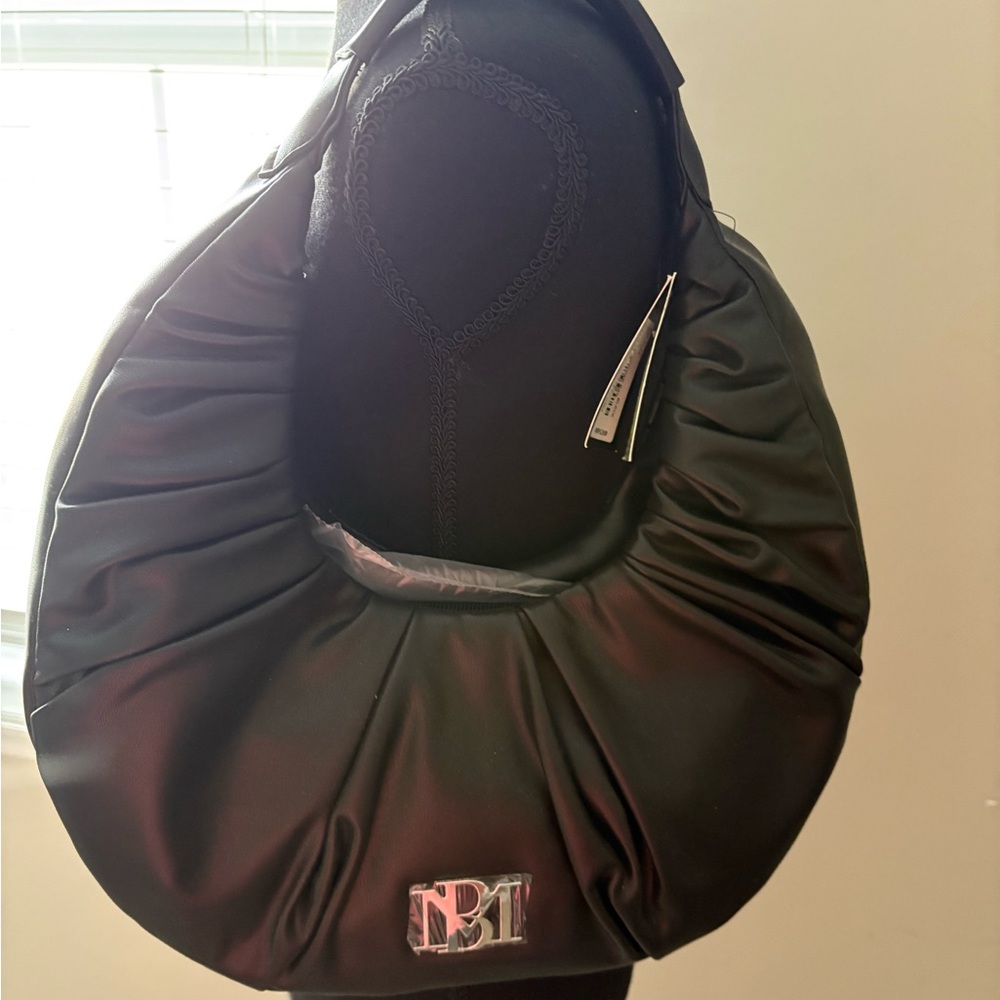 Elegant Black Women's Bag